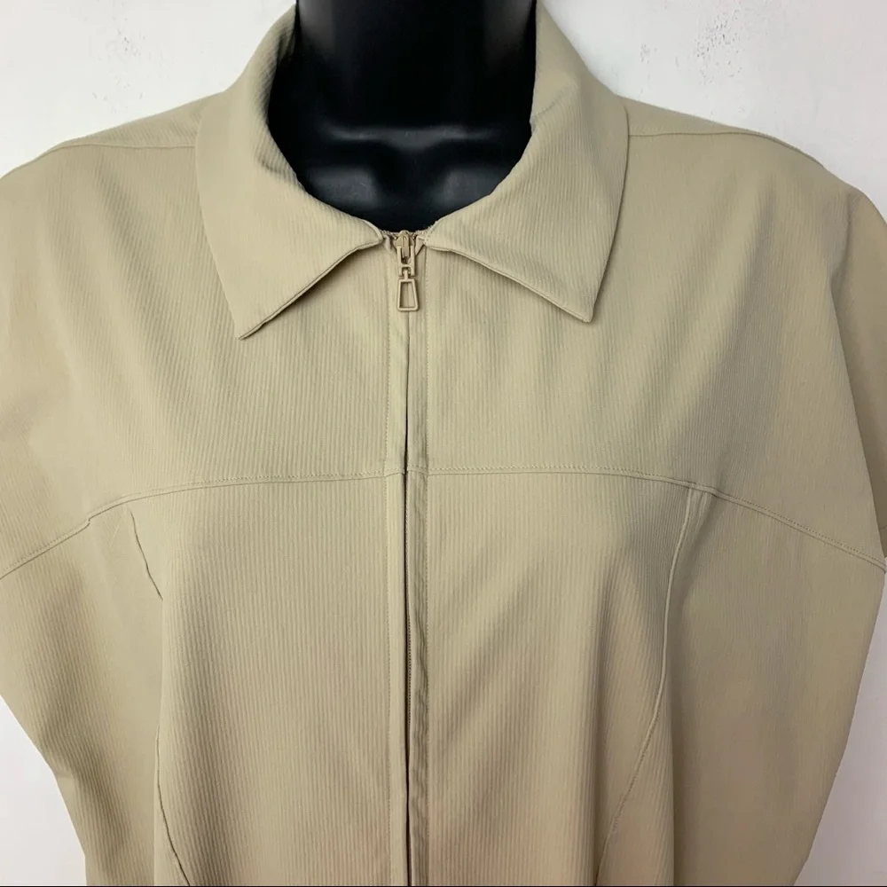 lululemon athletica Beige Short-Sleeve Utility Romper - Picture 3 of 10